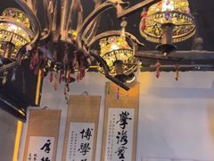 -荒岛实景沉浸密室(江汉路1店)