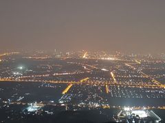 -鬼笑石后山停车场