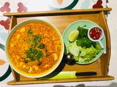 -越弥越南传统美食馆