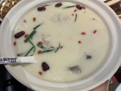 -老阿爸鲜鱼土菜(昆山花桥店)