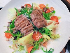 牛排色拉-斯比特花园西餐厅(东方商厦店)