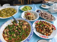 -崴海渔村(虹梅路店)