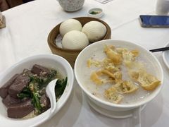 -万山楼海鲜酒家·二十三年老字号
