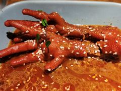 -蜜桃餐厅·伴山(湖滨商业街店)