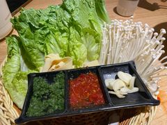 -郭靖内蒙菜·烤全羊·烧烤(望京旗舰店)
