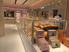 -好利来(上海长宁龙之梦店)
