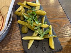 -BOURBON 玻本美式餐厅酒吧(虹桥新天地店)