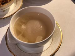 人參燉雪梨-唐阁(香港朗廷酒店)