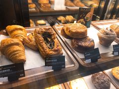 -星巴克臻选(惠州华贸天地1楼店)