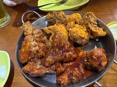 -BHC炸鸡(明洞总店)