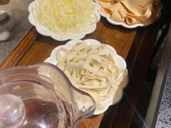 -三江两海老火锅(北京首店)