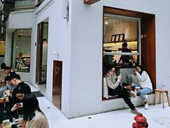 -Line 咖啡(石厦花园店)