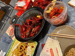 -肥肥虾庄·金牌油焖大虾(杨园滨江时代walk店)
