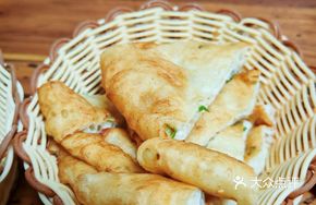 Oil-Sprinkled Hand-Rolled Pancake