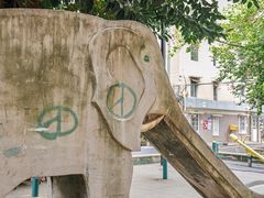 -荔湾区图书馆(周门馆)