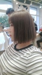 -妃格美发沙龙·烫发·染发