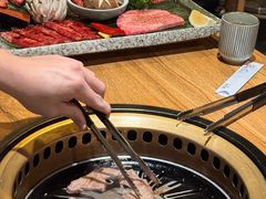 -炼火烤肉店