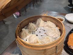 -莱莱小笼·乔艾