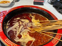 -钢管厂五区小郡肝串串香(奥克斯广场锦城万达店)