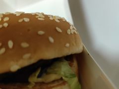 -麦当劳(中山公园龙之梦店)