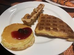 -松咖啡自助餐厅·松北香格里拉