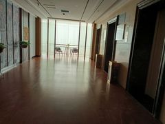 -库车国际酒店(火车站东湖公园店)