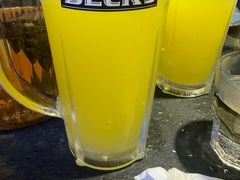 -三兄弟灰太狼烧烤.龙虾烤鱼(上海交大店)