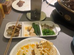 -山焱·炭火自助烤肉(周浦万达店)