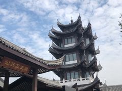 -慈城服务区-停车场