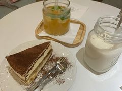 -滚猫咖啡·猫咖·猫友好撸猫(未来城店)