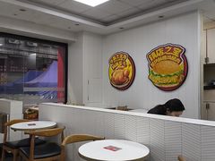 -华莱士·全鸡汉堡(长安街口店)