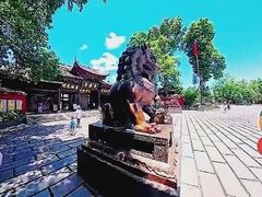 -峨眉山报国寺