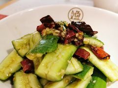 刀拍青瓜-江渔儿酸菜鱼(曜一城店)