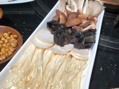 菌类拼盘-渝味村火锅厅(白楼店)