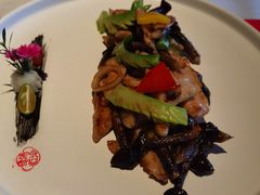 鸡枞菌爆爽肉-馋遇江南·精致湖景雅宴(东方之门店)