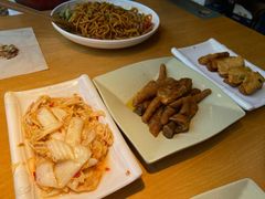 -叁个大叔的面隔壁烧烤(崇和路店)