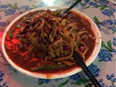 upload_pic-老钟家烤羊排·敦伊阁清真餐厅胡羊焖饼