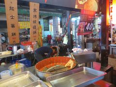 -六合夜市