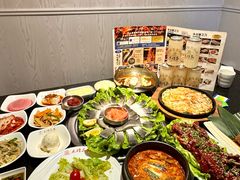 -木槿花韩式炭烤·熟成肉工坊(孙文东路店)