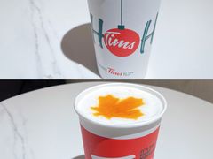 碧根果风味缤纷拿铁-Tims天好咖啡·贝果(东方广场店)