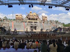 -七彩云南欢乐世界