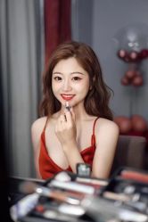 -洋洋婚纱品牌集合店