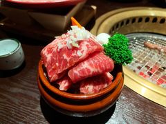 -山川小町·极番烧肉(新地假日广场店)
