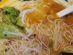 -粉小主·贵州酸汤牛肉粉(南京仙林金鹰店)