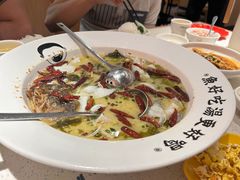 -江渔儿酸菜鱼(曜一城店)