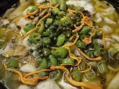 -山城外·非遗酸菜鱼(新都汇融店)