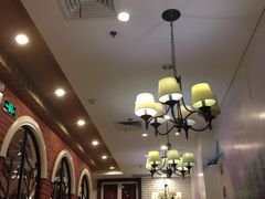 装潢-闫府私房菜(经四路万达店)