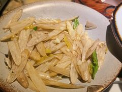-佬麻雀·新湘菜(珠海金发购物中心店)