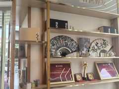 -霸王茶姬(五一路店)