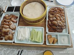 -六和聚传统烤鸭.天津菜(和平店)